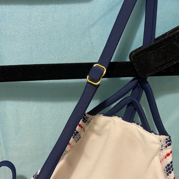 NWOT Xhilaration Patriotic bikini top SZ LG - Picture 7 of 7